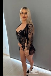 Noémy, 26 ans, Escortes à Mans / France - 2