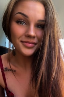 Juliasweden0110, Age 22, Escort in Huddinge / Sweden - 2