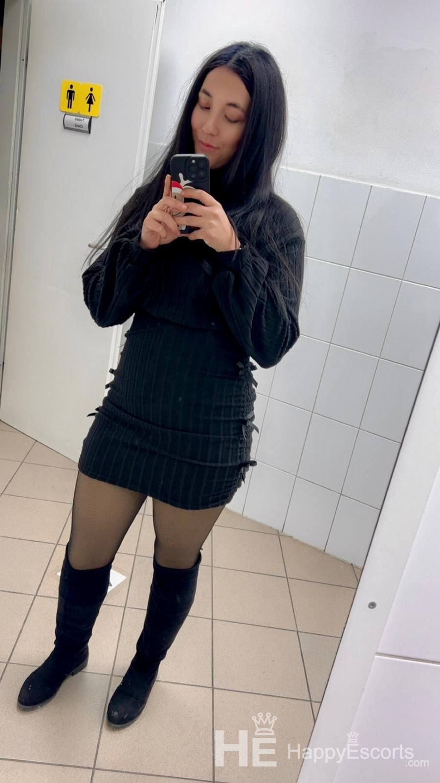 Бети, 25 година - 1 година