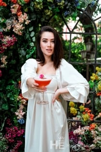 Fiona, 24 anni, Milano / Italia Escort - 4