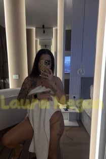 Laura Megan, ikä 26