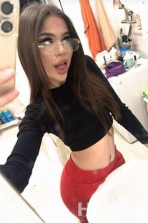 Nana, Age 19, Escort in Dubai / UAE - 2