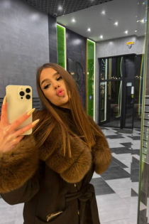 Nina, Age 19, Escort in Dubai / UAE - 1