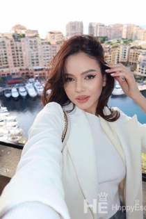 a4, Age 20, Danang / Vietnam Escorts - 2
