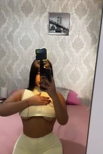 Khloe, 20 lat, Zagrzeb / Chorwacja Eskorty