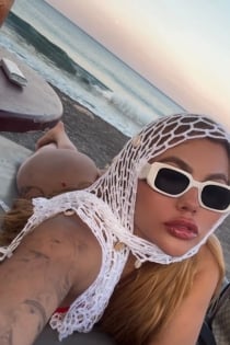 Manuela, vanus 30 - 22
