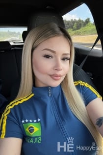 Ece, Yaş 21, İstanbul / Türkiye Escortları