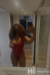 Carolina tudiant, Age 20, Nice / France Escorts