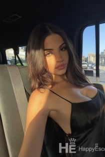 Filiz, 21 yaşında.