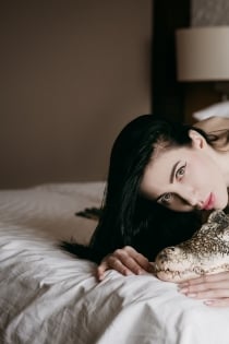 Niki, Usia 30 Tahun, Belgrade / Serbia, Pekerja Seks Pendamping