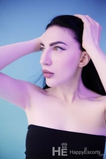 Niki, Usia 30, Belgrade / Serbia, Wanita Panggilan - 19