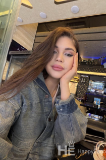 yelda, Age 25, Izmir / Turkey Escorts