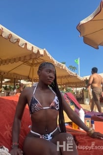 Tida Queen, Age 23, Cannes / France Escorts - 4