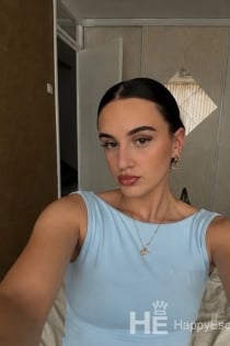 Jade, Age 21, Utrecht / Netherlands Escorts - 2