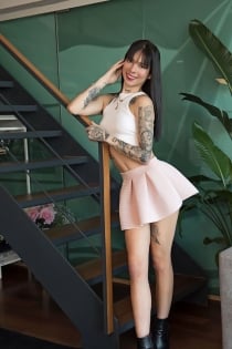 Alana, 20 de ani - 3 an