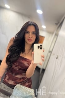 Esmeralda, 25 yaşında - 10