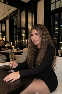 Makima, Age 21 - 10