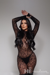 Bruna, Age 22 - 13