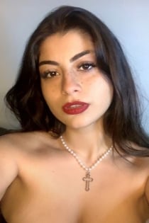 Aliza, Age 28 - 8