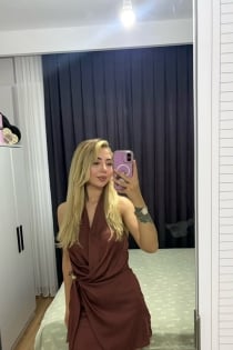 Helga, Age 24 - 13