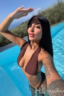 Bengu, 25 yaşında