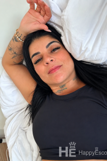 Cintia santis, Age 29