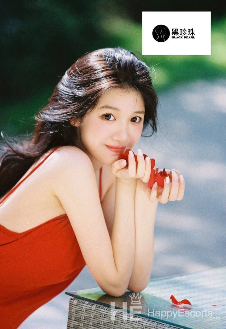 Cindy, Age 19 - 1