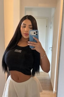 gata, 24 ans