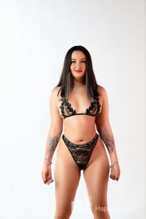liana, Age 24 - 2