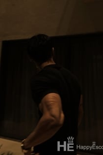 Alex, Age 31