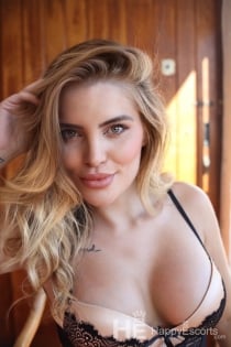 Mel, 22 años - 2