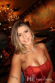 Angel morais, Age 25 - 3