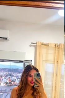 Sabina, 32-aastane