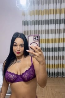 Sara, Age 25 - 4
