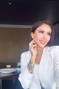 Pamela, 28 de ani - 5 an