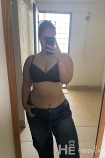 Mia, 25 éves - 2