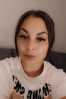 Sara8, 28 ans
