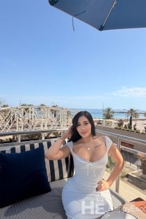 Ahinoa, Age 23 - 5