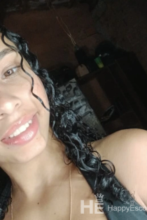 Bellinha, 19 años - 3