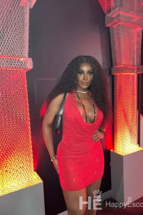 Bruna Diimy XXL, Age 27 - 14