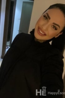 Vika, Age 25 - 5
