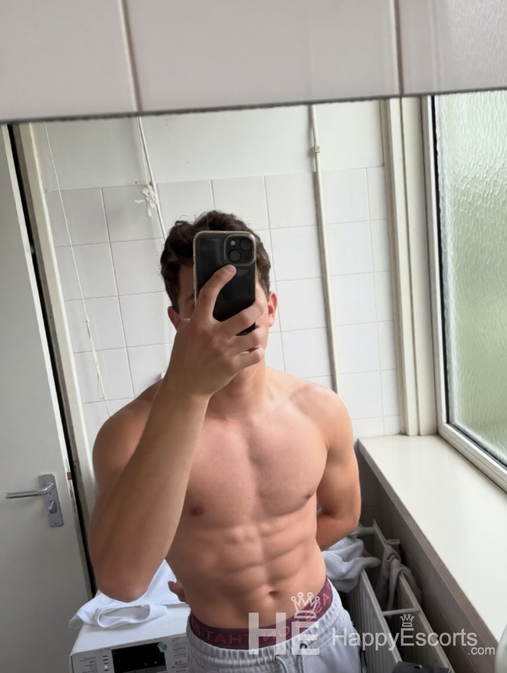 Alex, 24 años - 1