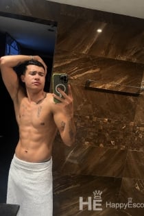 Parker, 27 lat