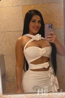 Nicole, 26-aastane