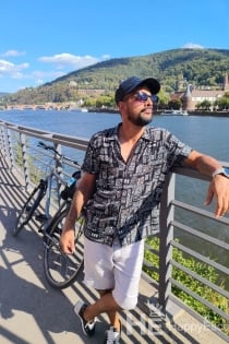 Johny, Age 39 - 2