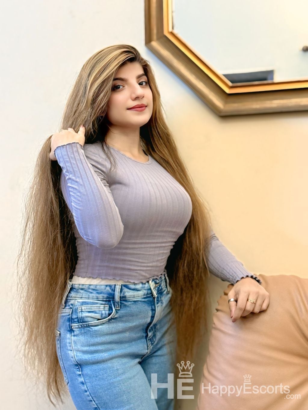 Sandy Huru Escort huko Karachi, Umri wa miaka 23 - 1
