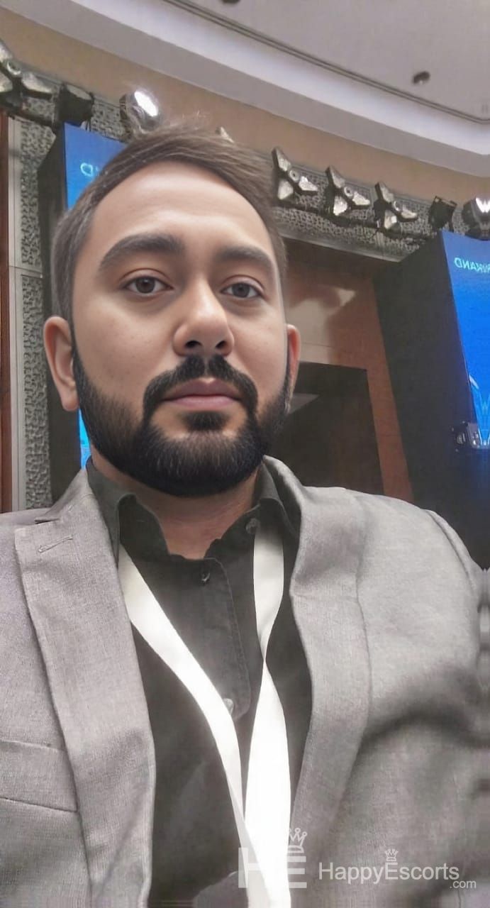 JUAN, Age 37 - 1