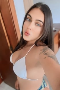 Mirella Cortéz, 28 tuổi - 4