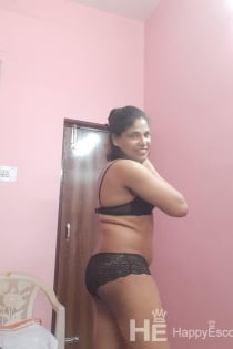 Anissa Swain, 37 de ani - 2 an