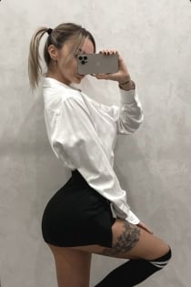 Mila, 24 lat
